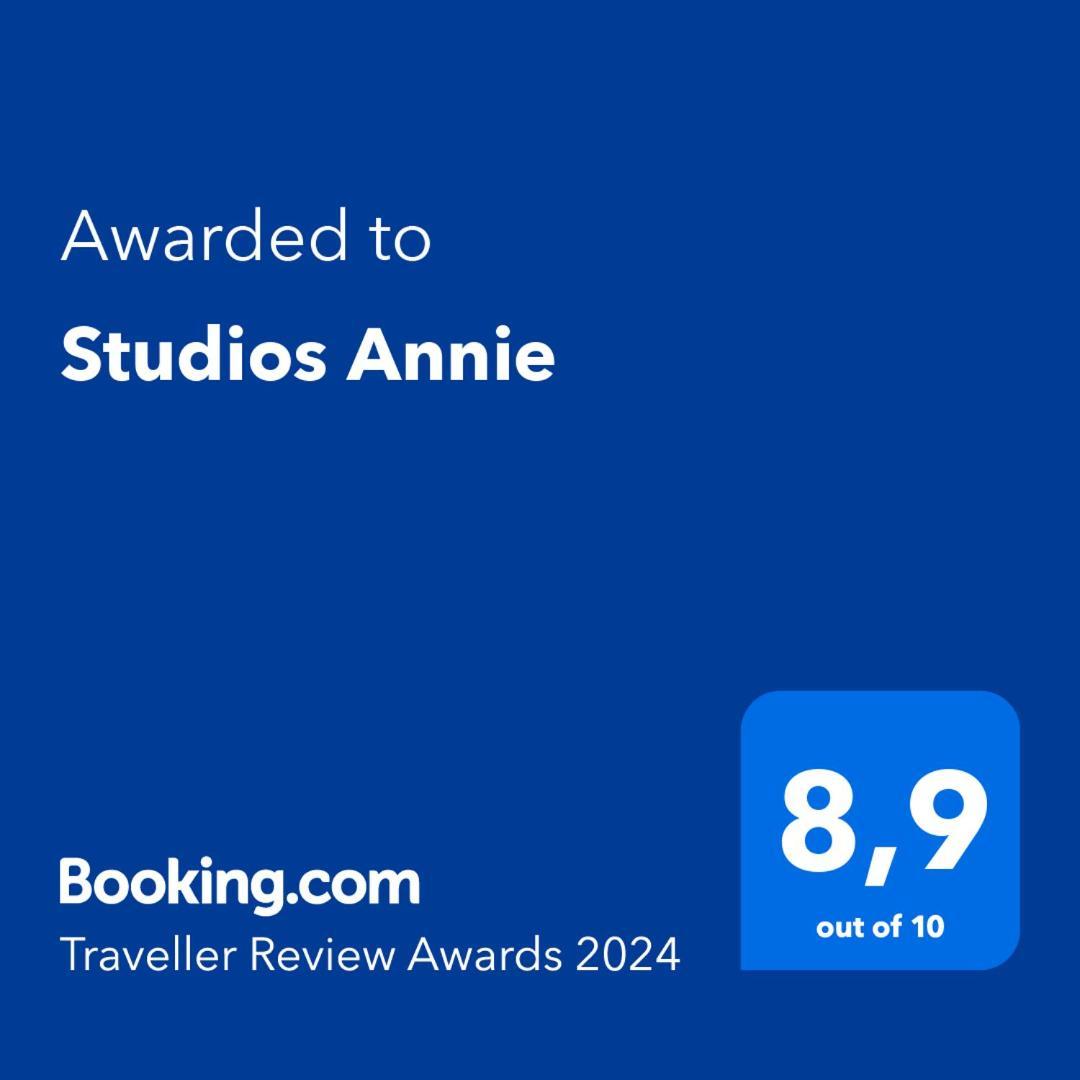 Studios Annie ビエラ エクステリア 写真